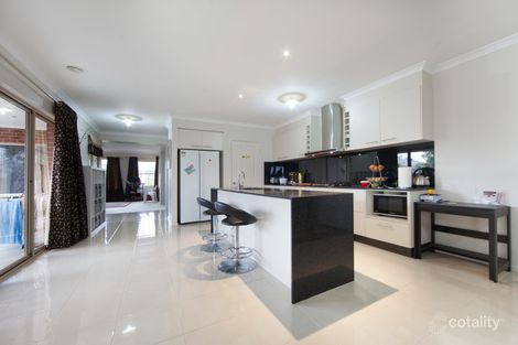 Property photo of 1 Rhone Grove Skye VIC 3977