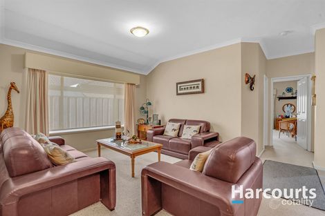Property photo of 4 Tingle Way Halls Head WA 6210