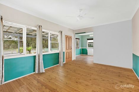 Property photo of 41 Geoffrey Road Chittaway Point NSW 2261