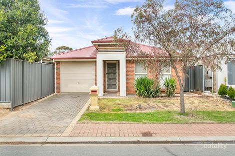 6 Wattle Cres, Munno Para West, SA 5115