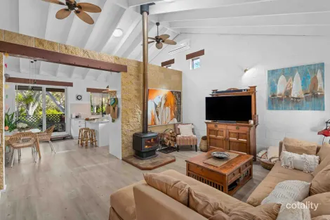 34 Roskell Rd, Callala Beach, NSW 2540