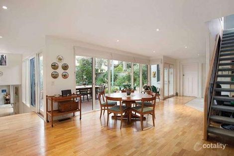 Property photo of 25 Fairfield Avenue Camberwell VIC 3124
