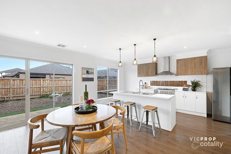 Property photo of 11 Williams Landing Boulevard Williams Landing VIC 3027