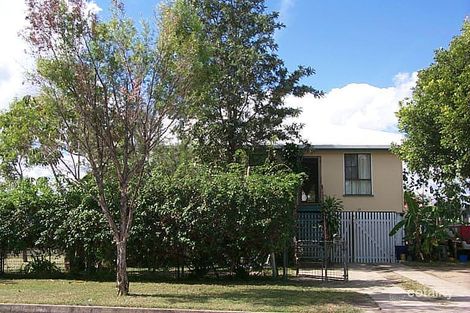 18 Bracher St, Wandal, QLD 4700