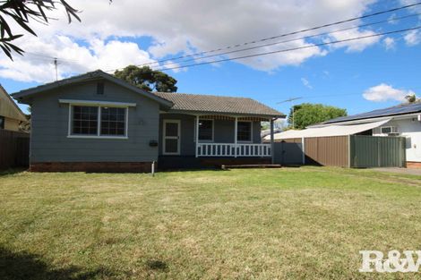 46 Sandakan Cres, Lethbridge Park, NSW 2770