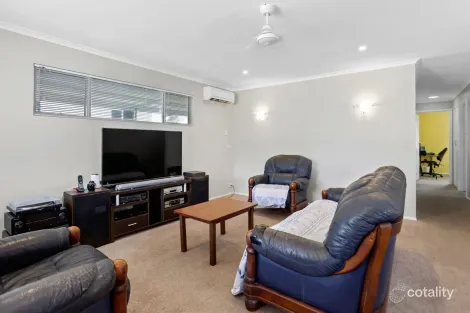 Property photo of 14 Quail Street Slade Point QLD 4740
