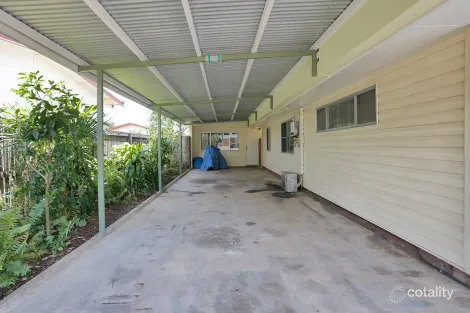 Property photo of 14 Quail Street Slade Point QLD 4740