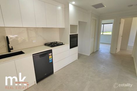 Property photo of 33 Leggett Street Spring Farm NSW 2570