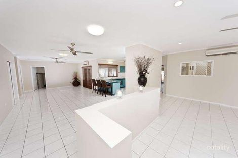 Property photo of 7 Coleus Court Mooroobool QLD 4870