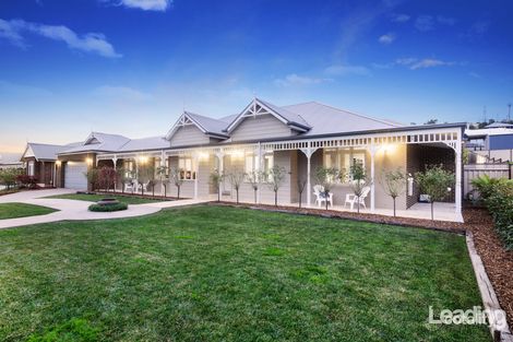 Property photo of 15 Errington Place Sunbury VIC 3429