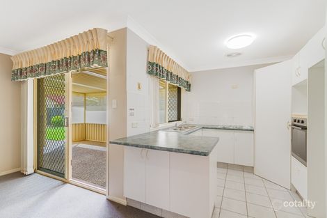 Property photo of 2/69 Avondale Drive Banora Point NSW 2486