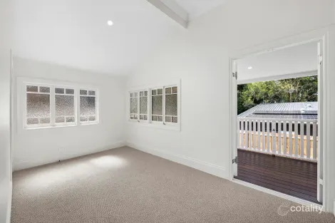 Property photo of 37 Chiswick Road Bardon QLD 4065