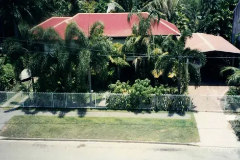 4 Mangola Ct, Larrakeyah, NT 0820