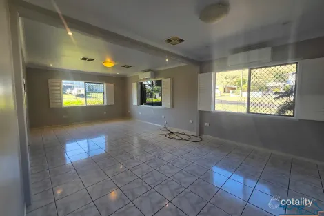 Property photo of 20 Jacobsen Crescent Sunset QLD 4825