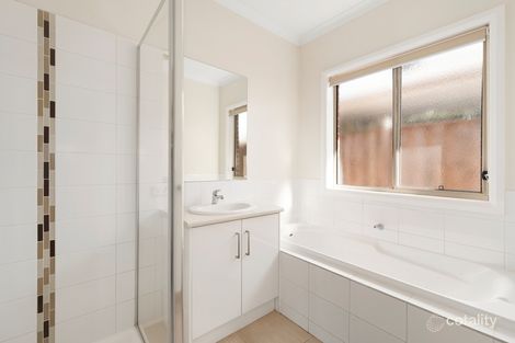 Property photo of 12 Textel Street Doreen VIC 3754