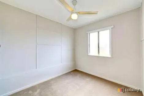 Property photo of 36 Baker Street Kepnock QLD 4670