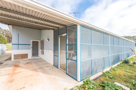 282 Howard Rd, Julimar, WA 6567