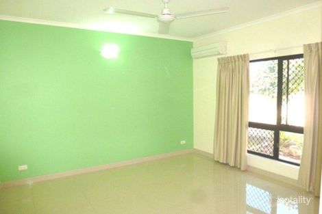 Property photo of 31 Dawarra Crescent Lyons NT 0810