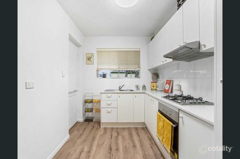 Property photo of 3/44 Fourth Avenue Sandgate QLD 4017