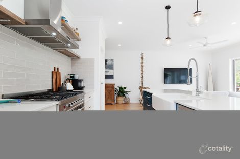 Property photo of 7 Nightshade Crescent Murrays Beach NSW 2281