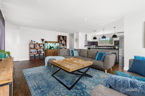 Property photo of 8 Pindari Drive Mount Clear VIC 3350