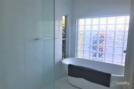 Property photo of 3 Timaru Close Westlake QLD 4074