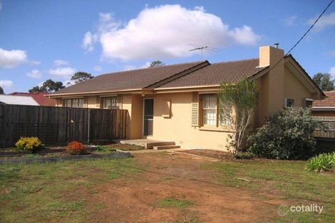 22 Andrew St, Melton South, VIC 3338