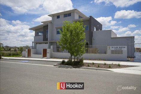 18/20 Clare Burton Cres, Franklin, ACT 2913