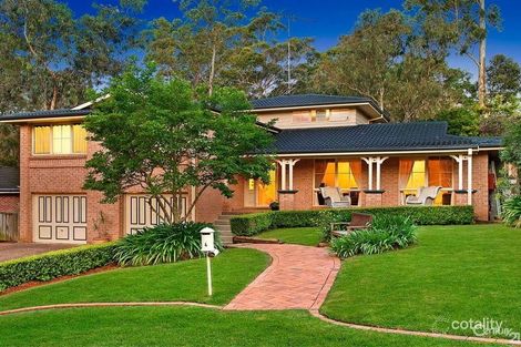 4 Dinmore Pl, Castle Hill, NSW 2154