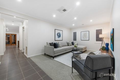 Property photo of 18 Redbox Crescent Burnside Heights VIC 3023