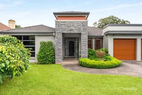 Property photo of 10 Emily Circuit Bowral NSW 2576