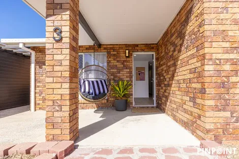 Property photo of 3 Border Street Glenella QLD 4740