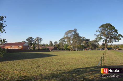 Property photo of 76 Willmington Road Luddenham NSW 2745
