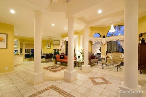 Property photo of 14 Sir Bruce Small Boulevard Benowa QLD 4217