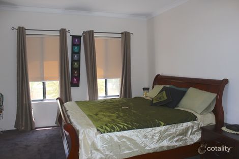 Property photo of 28 Reef Boulevard Drummond Cove WA 6532