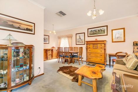Property photo of 10 Oakvale Way Hallett Cove SA 5158