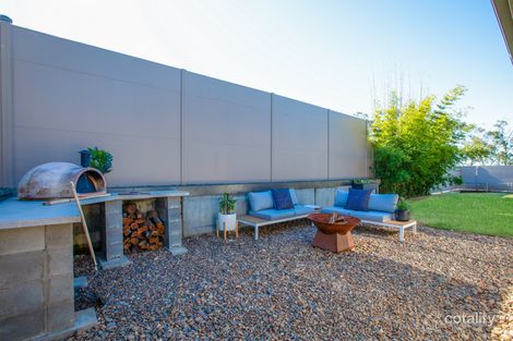 Property photo of 16 Rampling Avenue North Rothbury NSW 2335