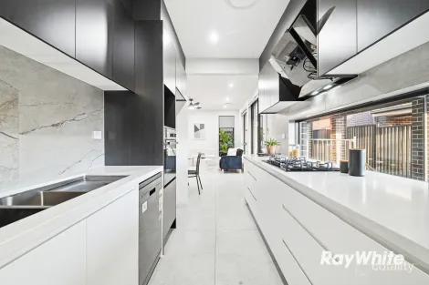 Property photo of 8 Indus Street Box Hill NSW 2765