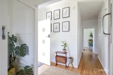 Property photo of 62 Duncan Street Tenterfield NSW 2372