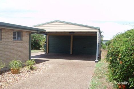 Property photo of 8 Lakes Boulevard Burrum Heads QLD 4659