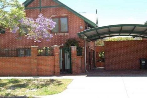 1a Axon Ave, Victoria Park, WA 6100