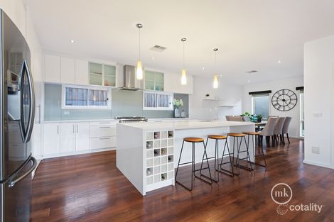 Property photo of 20 Aleman Green Mernda VIC 3754