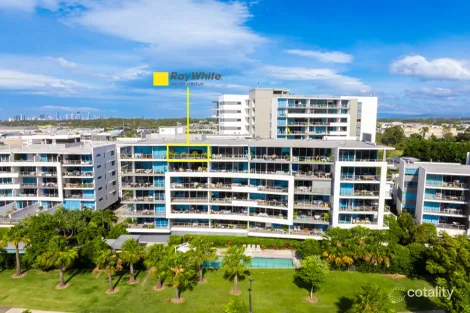 Property photo of 605/41 Harbour Town Drive Biggera Waters QLD 4216