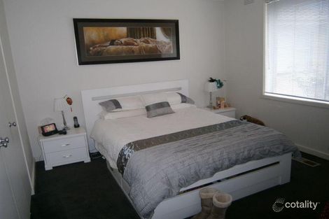 Property photo of 4/5 Mountain Grove Kew VIC 3101