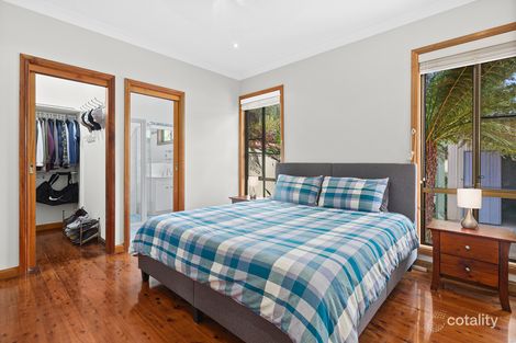 Property photo of 28 Timbs Road Oak Flats NSW 2529