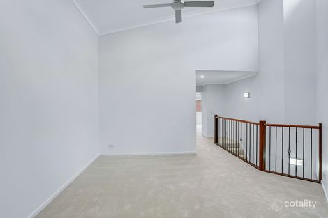 2/12 Azzurra Dr, Varsity Lakes, QLD 4227