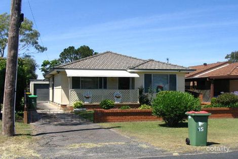 15 Dorothy Ave, Woy Woy, NSW 2256