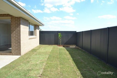 Property photo of 5 Janssen Street Ropes Crossing NSW 2760