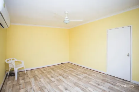 Property photo of 69 Scanlon Way Lockridge WA 6054