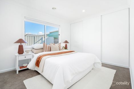 Property photo of 1/457 Prune Street Lavington NSW 2641